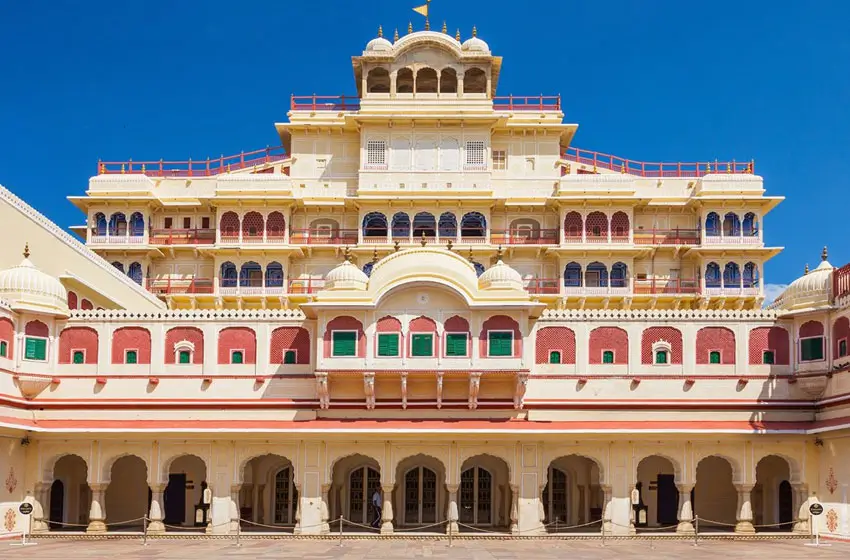 2 Day Jaipur Sightseeing Tour with Car & Driver