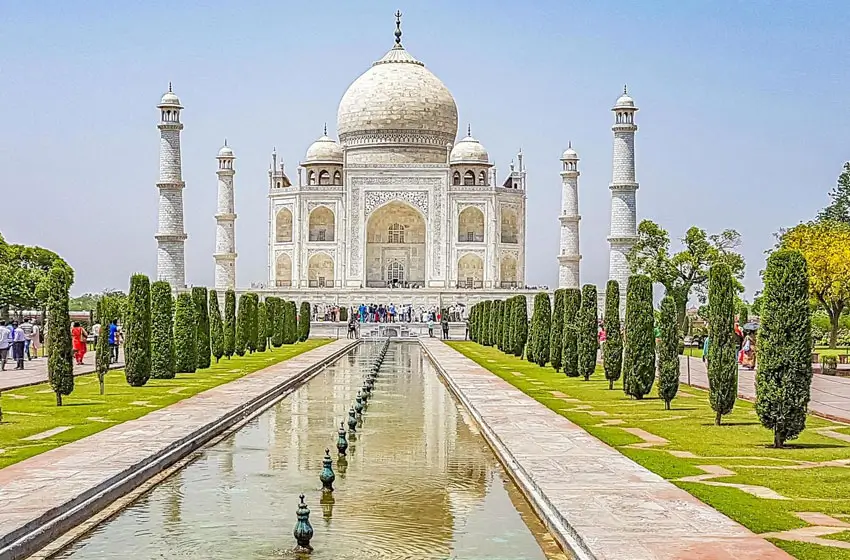 Rajasthan & North India Spiritual Journey with Agra & Varanasi